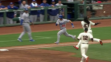 LAD@SF: Barnes plates Pederson with a bunt single