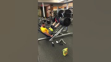 Leg Press FAIL ( neverlockyourknees)