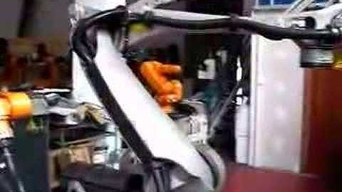 KUKA KR180PA palletiser industrial robot test 2