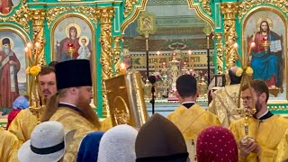 Лавра 19.10.25. Неделя ап. Фомы, Литургия, Апостол. «Сила моя в немощи совершается!»