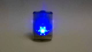 Lite Tracker 2006 M Personal Safety Light - Red, White, Blue LED - Alternating Flash screenshot 2