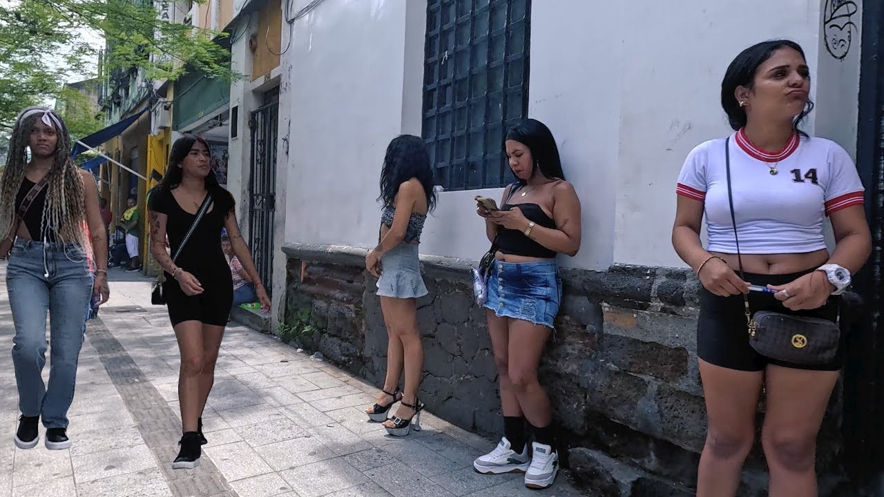 La Veracruz |Medellin Colombia| Walking Tour 4K 2025😁