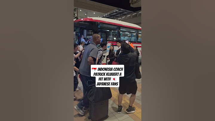 Even 🇯🇵 Japanese fans turned up to catch a glimpse of 🇮🇩 Indonesia coach Patrick Kluivert