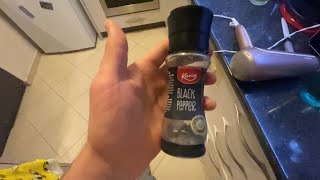 How to easily open and refill black pepper grinder. No hot water method.