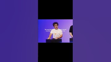 The way Gaten Matarazzo carries himself is extremely attractive and should be talked about enough 🩷