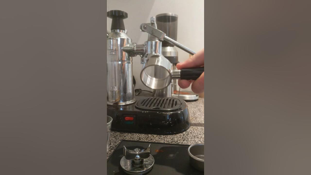 How to use a La Pavoni Europicolla for beginners. YouTube
