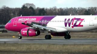 Wizz Air Landing in UKKK Rwy 26 Airbus A320-200 WAU6098 (UR-WUB)