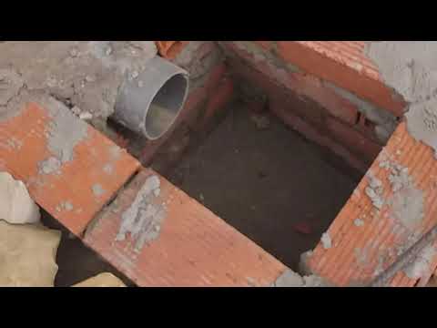 فيديو: كيف تصنع آبار الصرف بيديك
