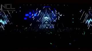 Download Lagu Alan Walker - Astronomia (Live Tomorrowland) MP3