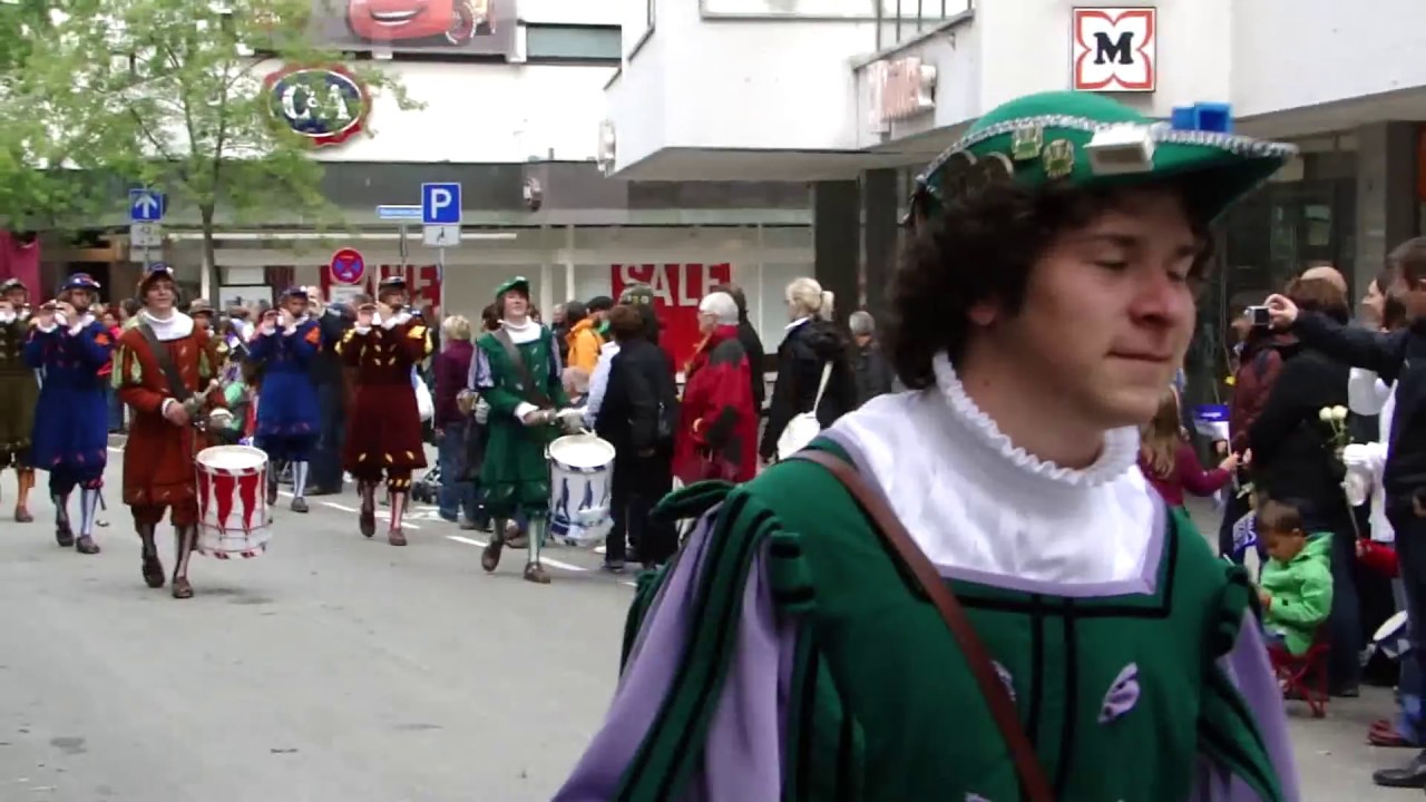 Rutenfest in Ravensburg mit Impressionen aus Fanfarenzügen und Trommlerkorps der Schulen