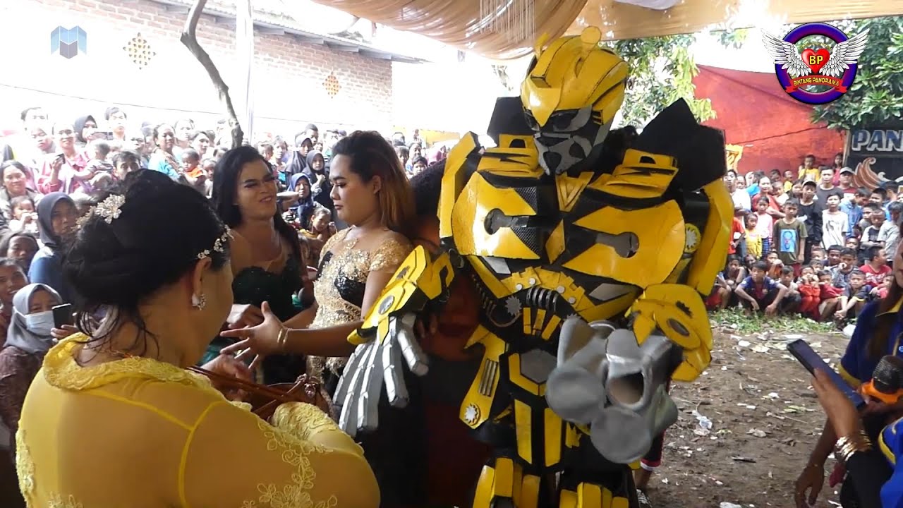 Goyang Heboh | Aksi Robot \u0026 Banci Nari - Burok Bintang Panorama Live Cipeujeuh Kulon 09-01-2022
