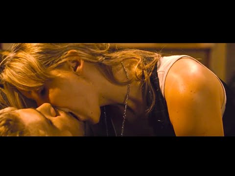 Jennifer Lawrence Kissing Scene