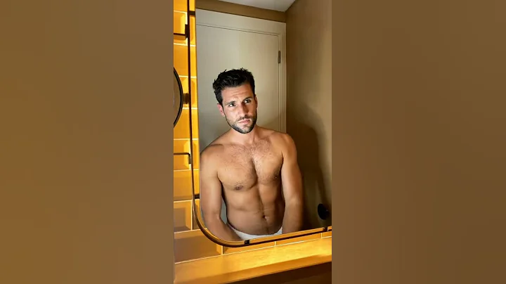 Hot European guy in Speedo