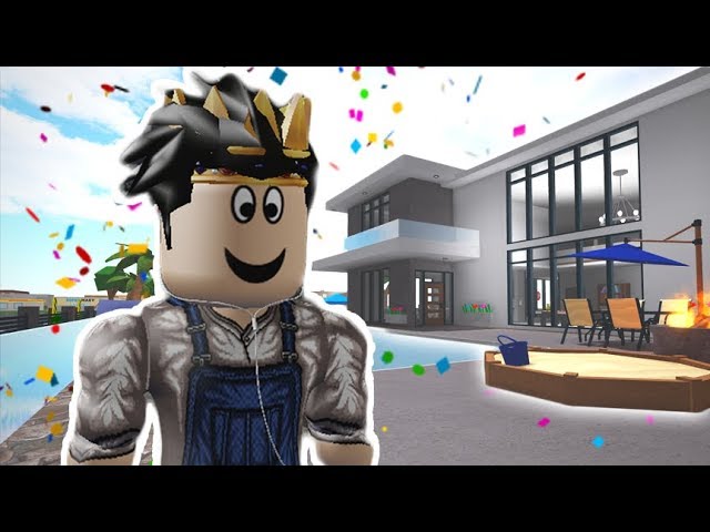 Decorating My New Home In Rocitizens Update Outdoor Items Wow - its funneh roblox family new home