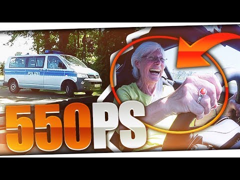 OMA FÄHRT 550 PS JAGUAR + Polizei Kontrolle | MontanaBlack