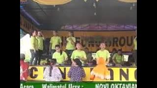 jaipongan oceng lancip minyak wangi NAEK BANG JONO  sakitnya tuh di sini