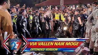 SANGAR ABIS!! Via Vallen Naik Moge ( Meraih Bintang) Part 2 - Kilau Raya 27