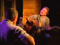 Capture de la vidéo Turin Brakes - Feeling Oblivion (2003 Live Session)