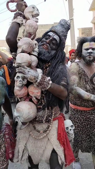 holi khali masane main