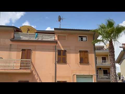 Video Civitanova Marche, uomo ucciso con una coltellata in casa