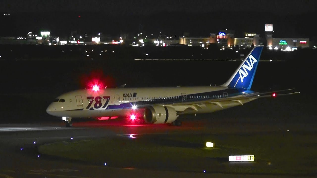 B787 Ana Boeing 787 8 Dreamliner Ja818a Night Landing Toyama
