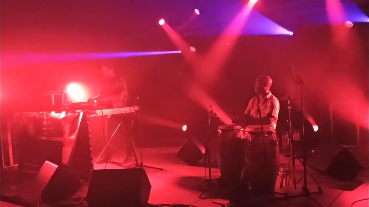 Chahut Dans Le Ciel Lons Le Saunier Black Voices Combo à Chahut dans le ciel / Lons-Le-Saunier - YouTube