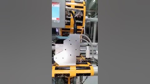 Online inkjet printer on pouch packaging machine