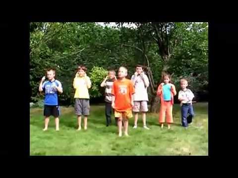 Kody Kohl And Their Cousins Sing Thankful Song