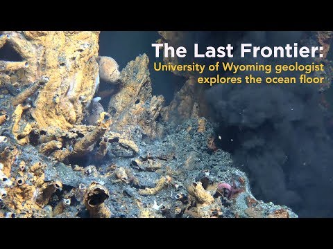 The Last Frontier: UW Geologist Explores the Ocean Floor