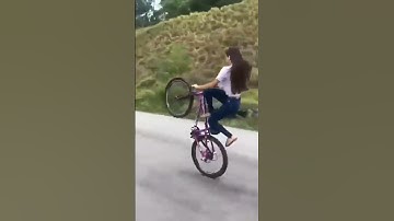 girl vs boys cycle stand || girl like Karen || boys subscribe Karen || #shorts #video #viral #viral