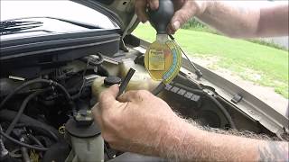 HOW TO CHECK YOUR ANTIFREEZE LEVEL