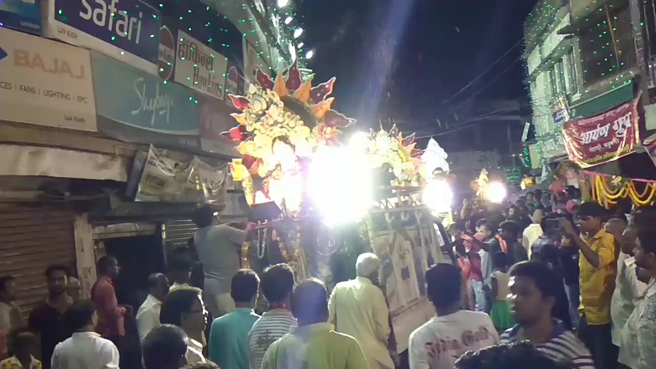 Durga puja shobha yatra madhubani gileshan Bazar durga mandir 2017