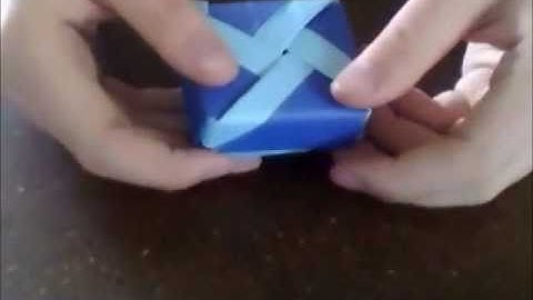 Origami box with lid - Tomoko Fuse
