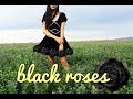 CREANDO vestido negro de terciopelo y rosas