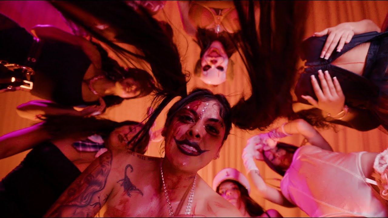 Lady Yeska .- Terror (Video Oficial) #HASTAQUEAMANEZCA