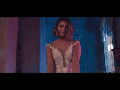 Assista ao videoclipe da música {trackName} de {artistName}