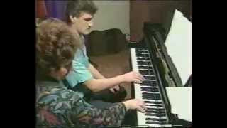 MARIA SABOYA : THE BEST PIANO TECHNIQUE IN THE WORLD !