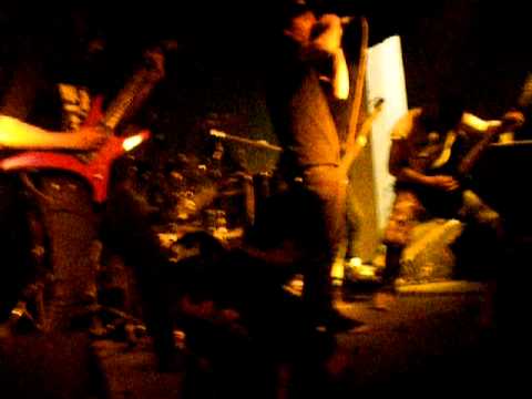 Critical mass tributo toxic holocaust - exxxecutioner (galpon storm
