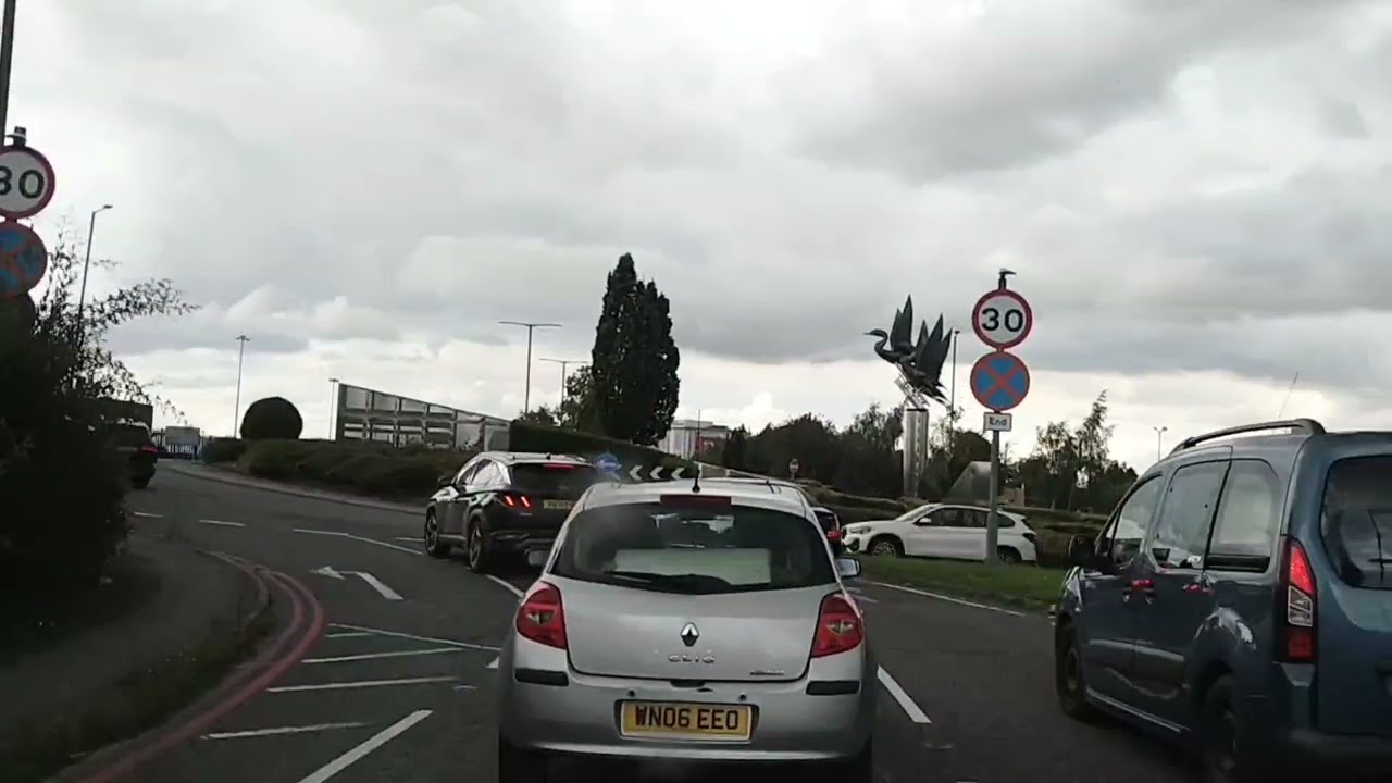 Dropping off and picking up at Birmingham airport, premium set down