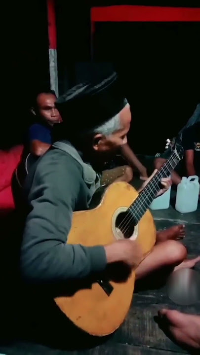 Keren Nih Kakek-Kekek Main Gitarnya #fyp #shorts #short #viralditiktok