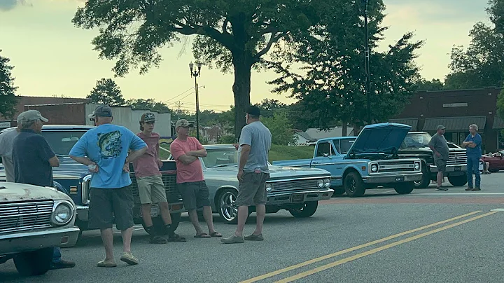 Moulton Alabama - Is Exactly What You Would Expect...