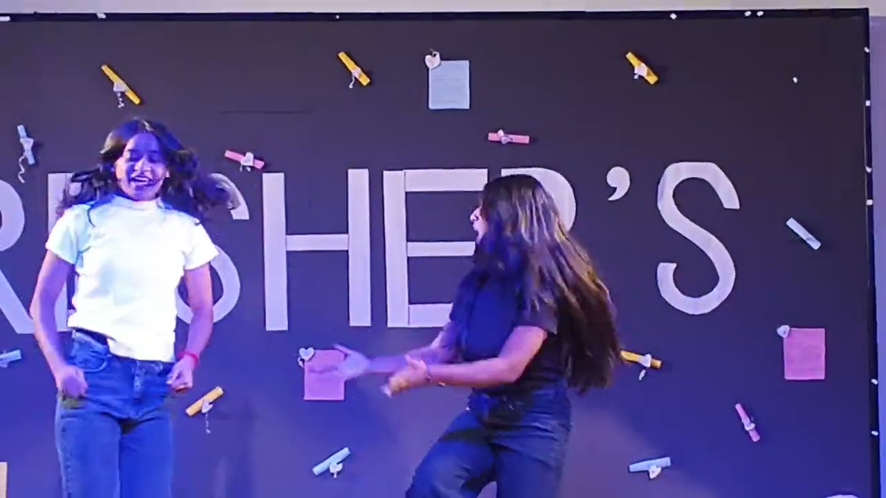 Dance video of college program at freshers party🎉#freshersparty#dancevideo#dance #engineeringstudent