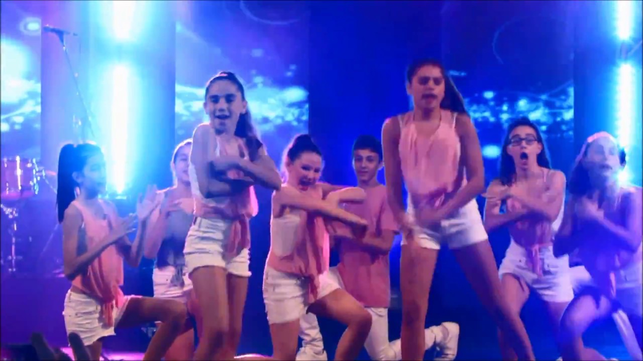 שרונית- רק רוצה לרקוד קרמלה