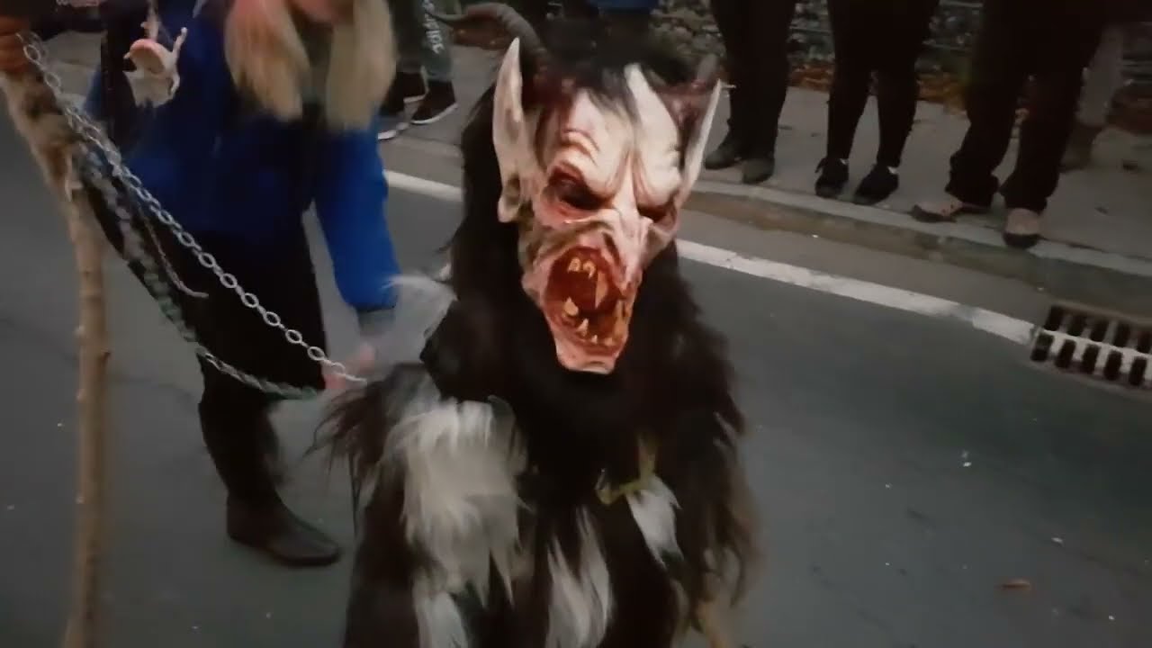 Krampuslauf Lassendorf - Kompletter Perchtenlauf