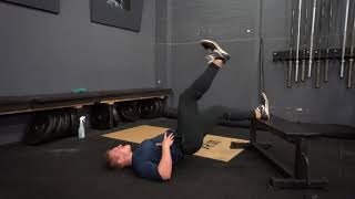 Single leg reverse plank hamstring drill ET example