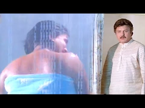 Sarath Babu saw Ambika taking bath | Kannada Matinee