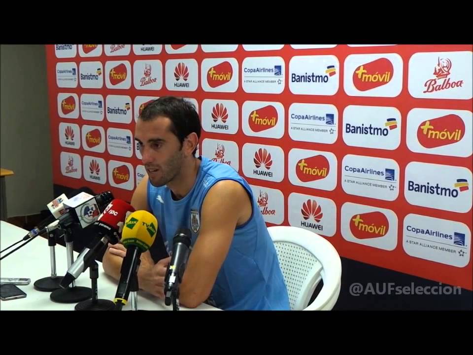 Conferencia de Diego Godín en Panamá - 2/9/15 fútbol de guatemala