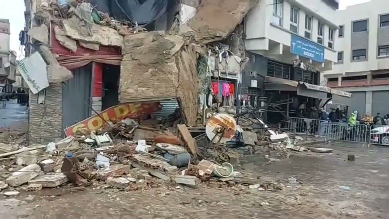  انه-يار منزل بساحة سراغنة الدار البيضاء 