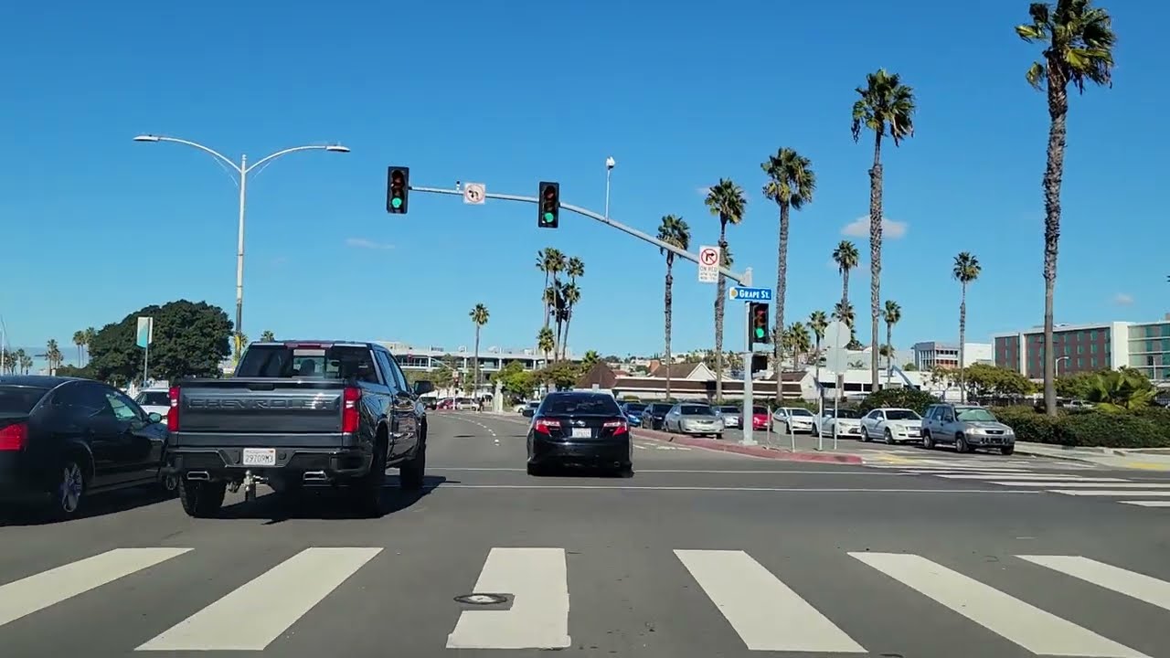 ⁣San Diego California, Driving Tour, Seaport and Downtown area and Streets