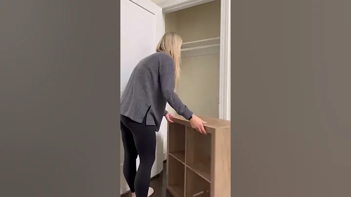 Coat Closet Makeover - affordable closet organization + favorite entryway closet organization tips - DayDayNews